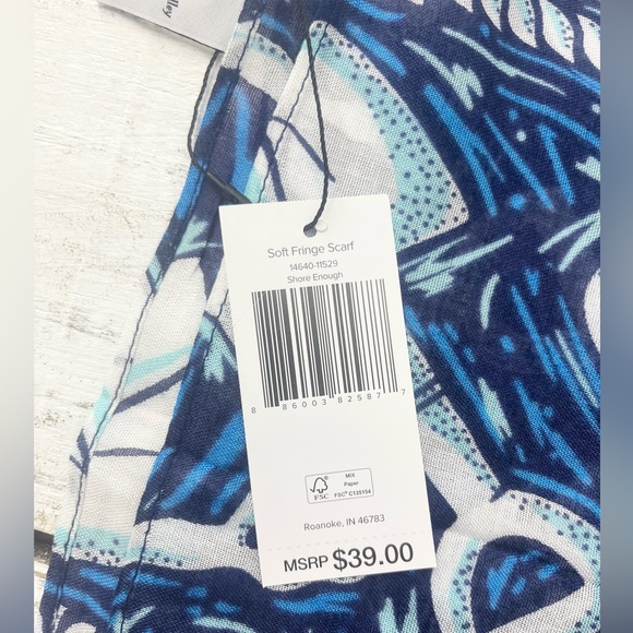 NWT Vera Bradley Shore Enough Soft Fringe Scarf - Picture 2 of 6